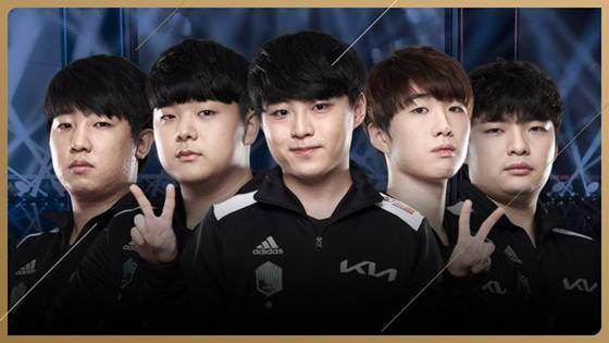 并定期举办 并定期举办