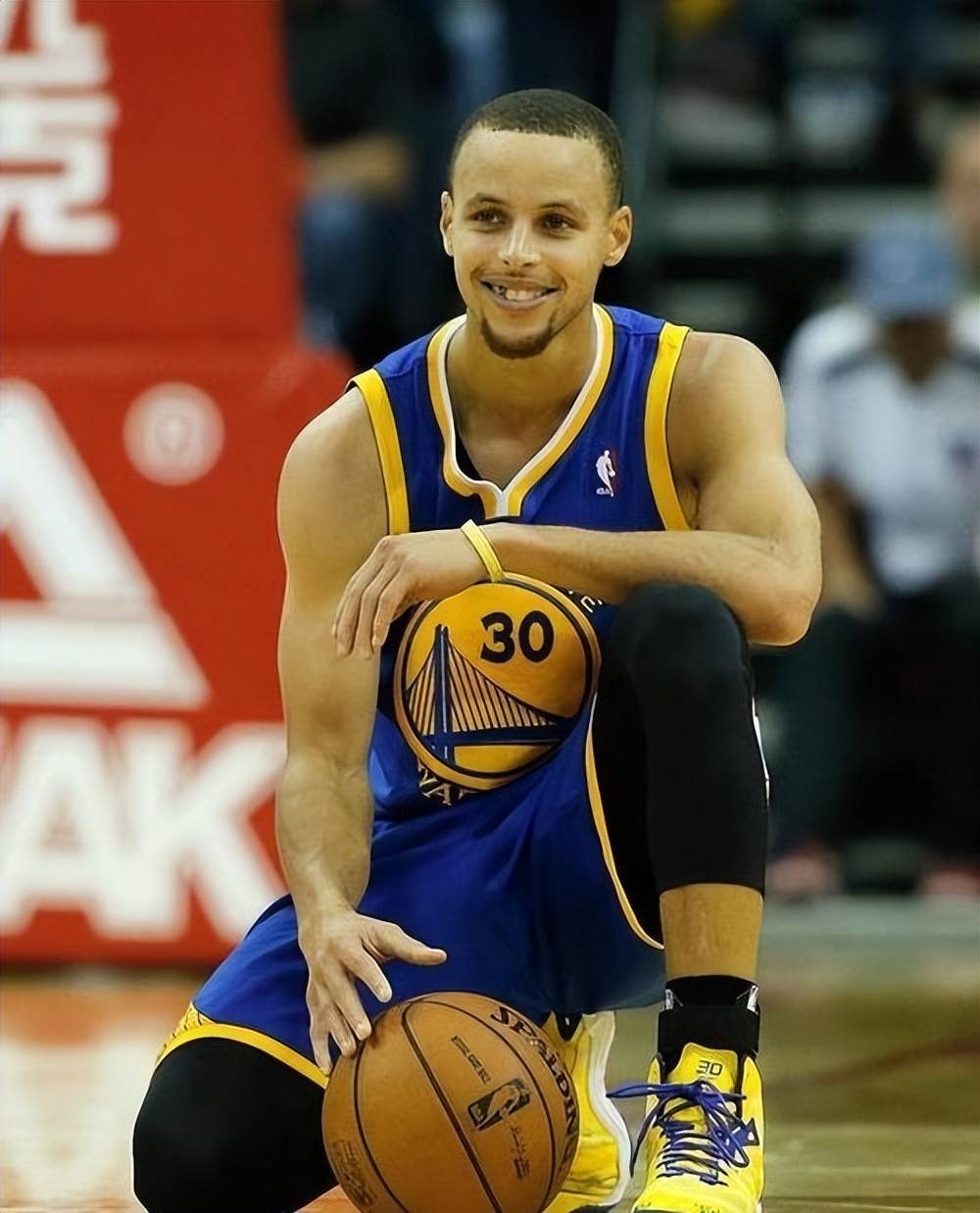 毕竟他曾为 毕竟他曾为