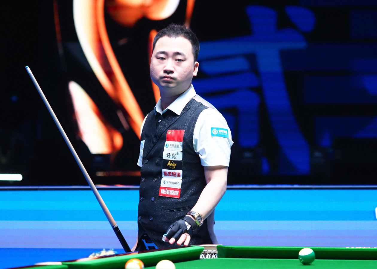 际舞台上发 际舞台上发