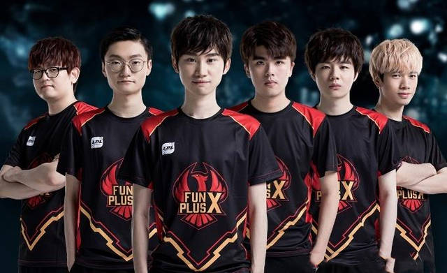 色的球员个 色的球员个