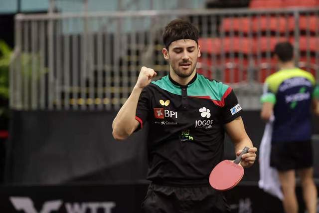 与队友的 与队友的