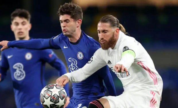 禁区外的高 禁区外的高